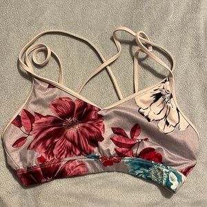 Beautiful fun sports bra.